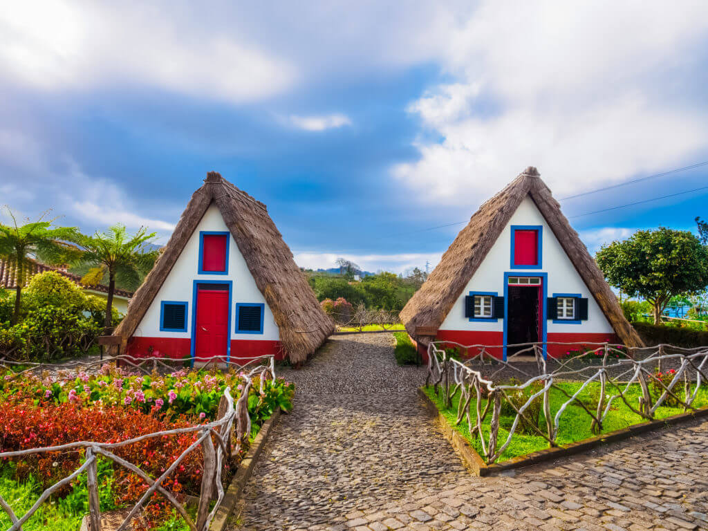 FUNCHAL/SANTANA